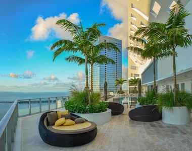 1300 Brickell Bay Dr - Photo Thumbnail 0