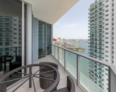 1300 Brickell Bay Dr - Photo Thumbnail 25