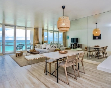 5601 Collins Ave - Photo Thumbnail 0