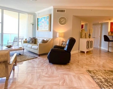 16699 Collins Ave - Photo Thumbnail 24