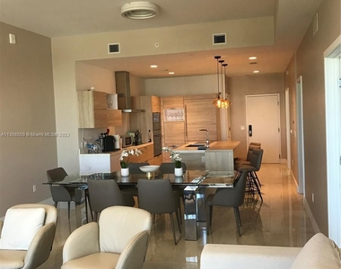 16385 Biscayne Blvd - Photo Thumbnail 13