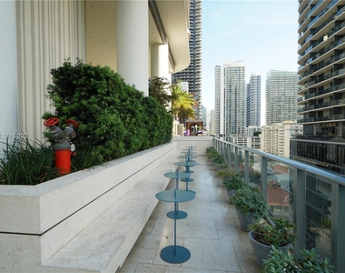 801 S Miami Ave - Photo Thumbnail 42