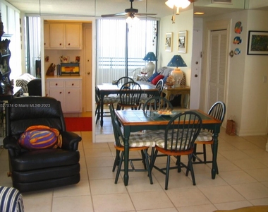 3505 S Ocean Dr - Photo Thumbnail 2