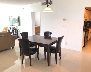 3901 S Ocean Dr - Photo Thumbnail 17