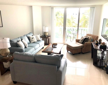 3901 S Ocean Dr - Photo Thumbnail 10