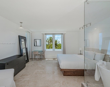 2301 Collins Ave - Photo Thumbnail 12