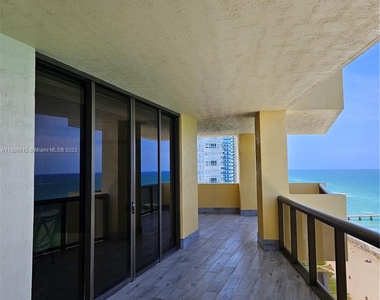 16275 Collins Ave - Photo Thumbnail 17