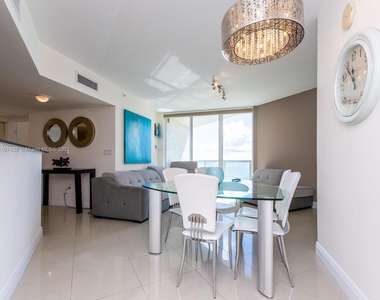 16699 Collins Ave - Photo Thumbnail 2