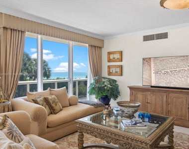 9559 Collins Ave - Photo Thumbnail 1