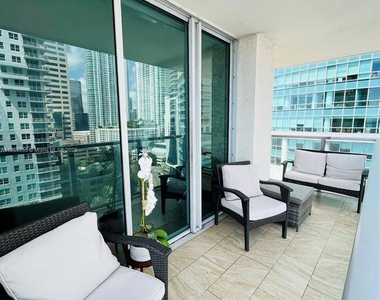 1155 Brickell Bay Dr - Photo Thumbnail 20