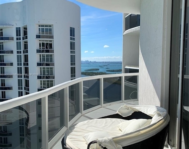 15901 Collins Ave - Photo Thumbnail 22