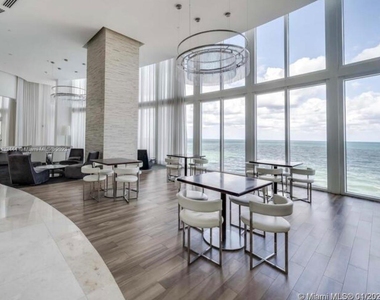 15901 Collins Ave - Photo Thumbnail 3