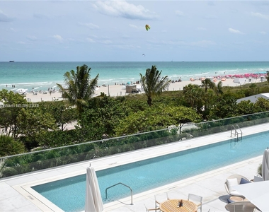 2301 Collins Ave - Photo Thumbnail 13