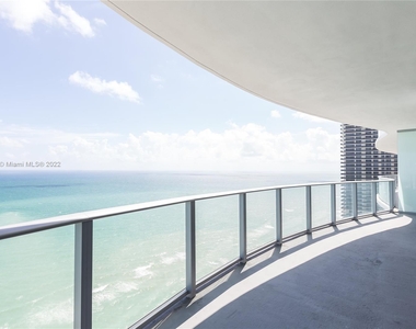 4111 S Ocean Dr - Photo Thumbnail 0