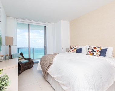 4111 S Ocean Dr - Photo Thumbnail 13