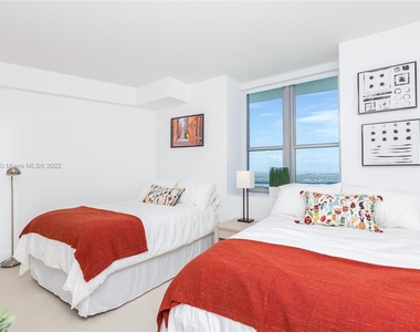 4111 S Ocean Dr - Photo Thumbnail 21