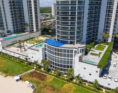 15901 Collins Ave - Photo Thumbnail 40