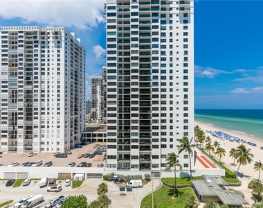 2501 S Ocean Dr - Photo Thumbnail 35