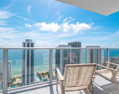 4010 S Ocean Dr - Photo Thumbnail 19