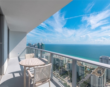 4010 S Ocean Dr - Photo Thumbnail 20