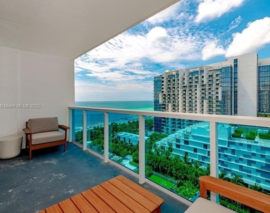 2301 Collins Ave - Photo Thumbnail 18