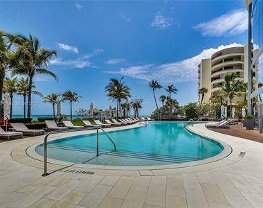 15701 Collins Ave - Photo Thumbnail 38