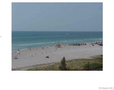 2301 Collins Ave - Photo Thumbnail 19