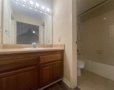 1220 Signal Ridge Place - Photo Thumbnail 24