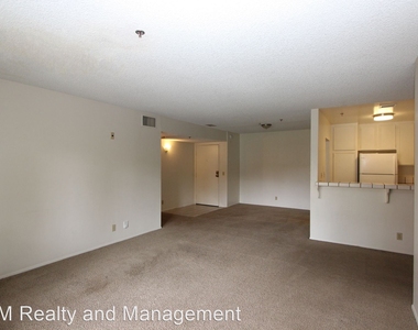 5995 Dandridge Lane Unit 123 - Photo Thumbnail 1