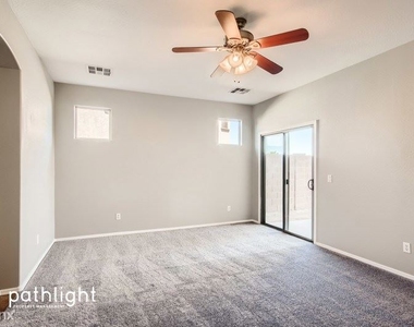 36332 W Vera Cruz Drive Unit - Photo Thumbnail 6