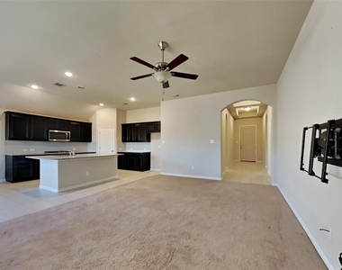 1615 Twin Hills Way - Photo Thumbnail 1