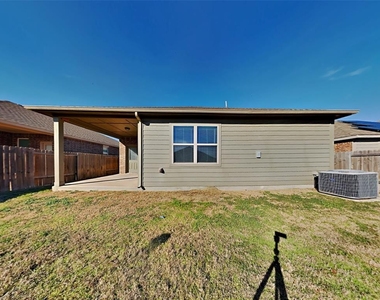 1615 Twin Hills Way - Photo Thumbnail 17