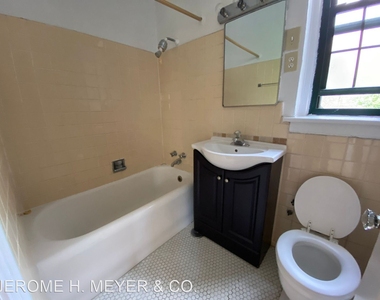 904 Hinman Avenue - Photo Thumbnail 14