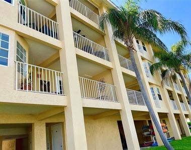 1125 Pinellas Bayway S - Photo Thumbnail 4