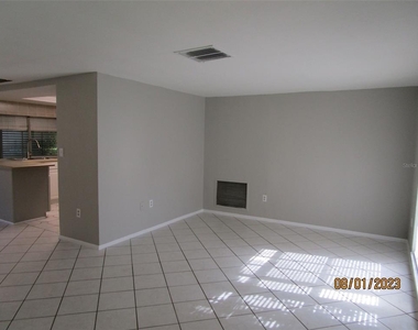 12610 Woodbine Drive - Photo Thumbnail 3