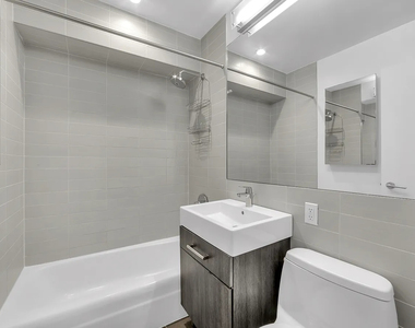 W 15th Street - Photo Thumbnail 6
