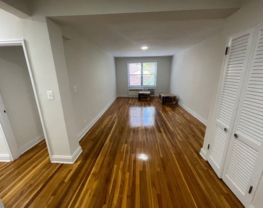102-40 67th Road - Photo Thumbnail 5