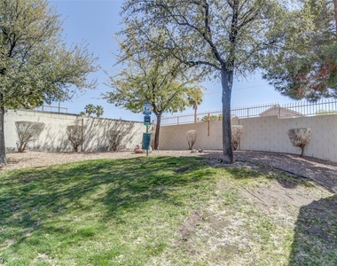 555 E Silverado Ranch Boulevard - Photo Thumbnail 42