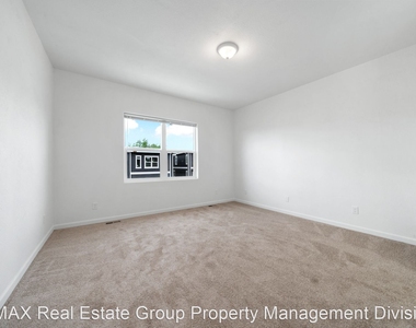 3607 E. Uintah St #101 - Photo Thumbnail 13