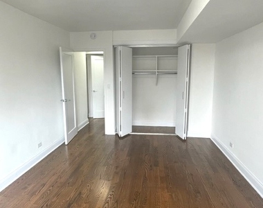 240 East 82nd Street - Photo Thumbnail 8