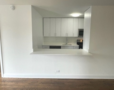 240 East 82nd Street - Photo Thumbnail 3