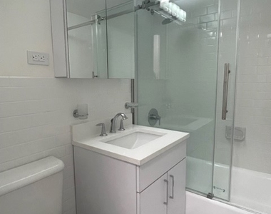 240 East 82nd Street - Photo Thumbnail 10