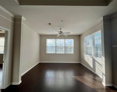 6412 Queens Borough Avenue - Photo Thumbnail 15