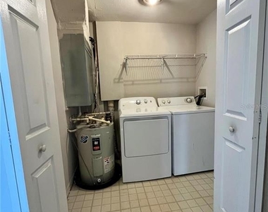 6412 Queens Borough Avenue - Photo Thumbnail 5