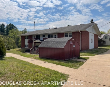 300-302 Mill St - Photo Thumbnail 11