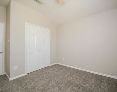 6115 Wilcox Point Drive - Photo Thumbnail 23