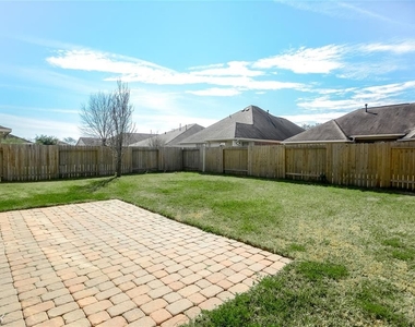 6115 Wilcox Point Drive - Photo Thumbnail 11