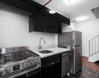 165 Attorney Street - Photo Thumbnail 4