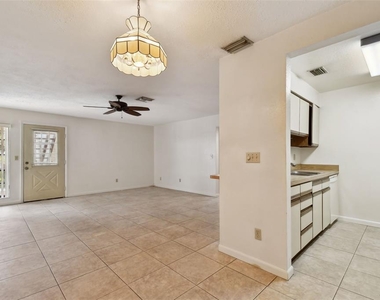 8423 Seminole Boulevard - Photo Thumbnail 25