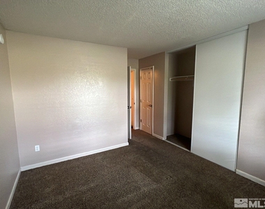 3942 Clear Acre Ln Apt 241 - Photo Thumbnail 7